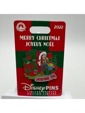 Disney Pin - Woody and Alien - Christmas Day 2022 - Toy Story